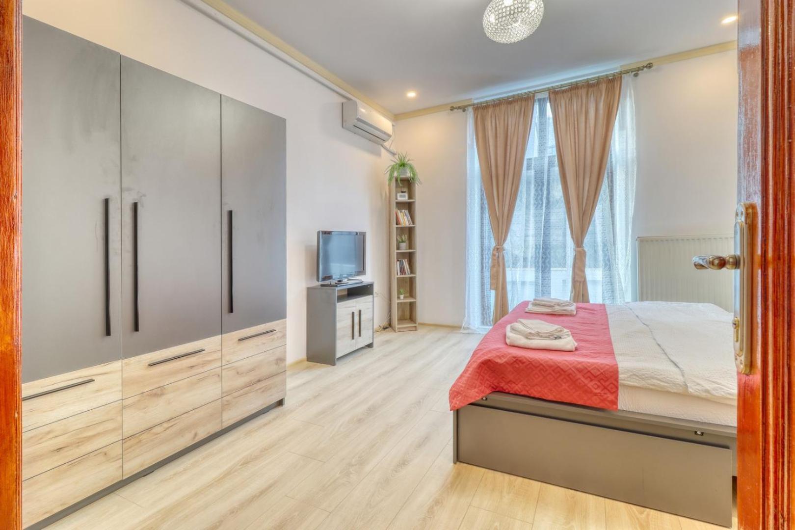 Muse Residence Downtown Bucarest Esterno foto