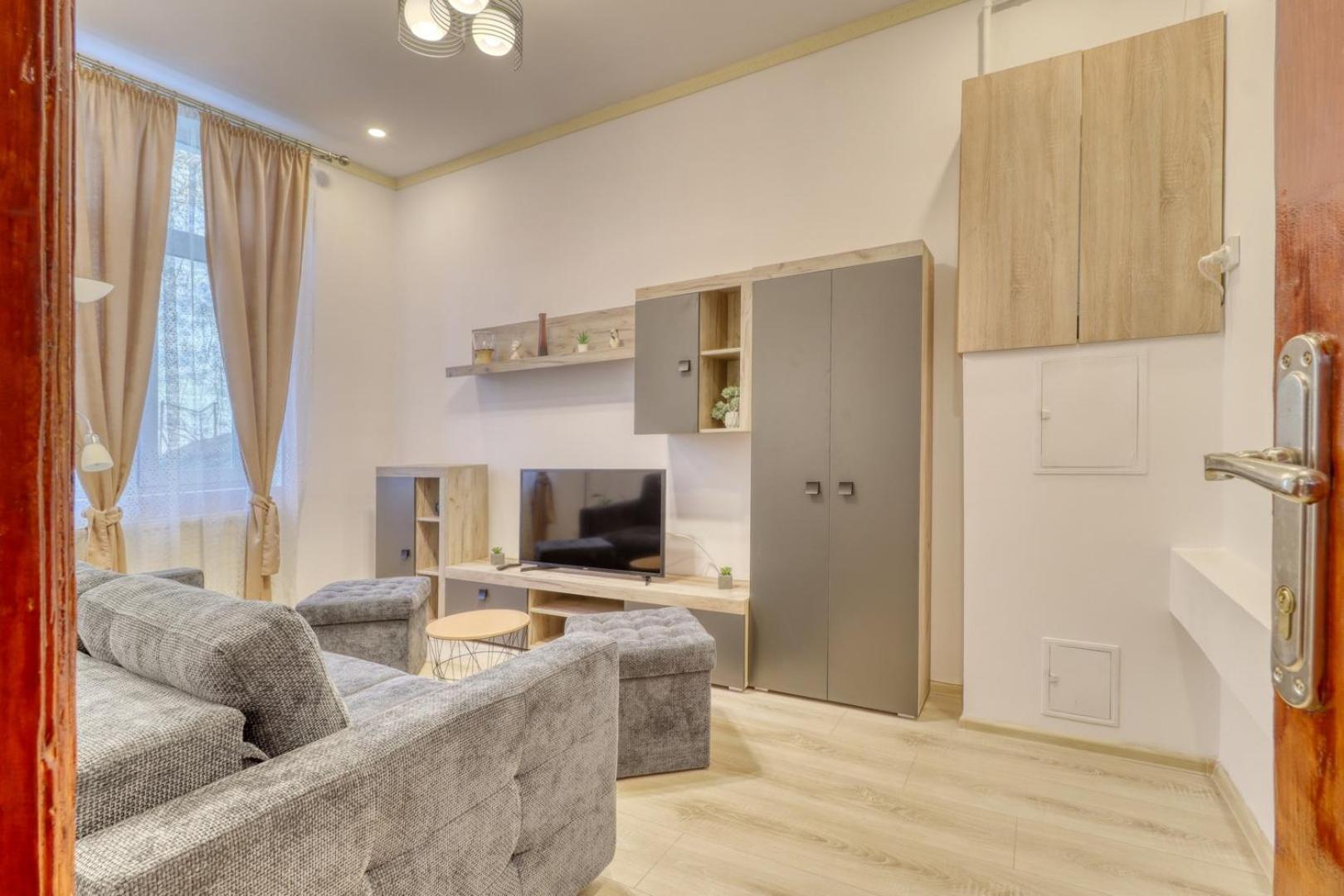 Muse Residence Downtown Bucarest Esterno foto